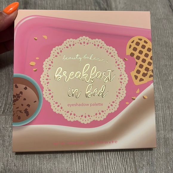 BNIB Beauty Bakerie Breakfast in Bed Eyeshadow Palette - Picture 3 of 4
